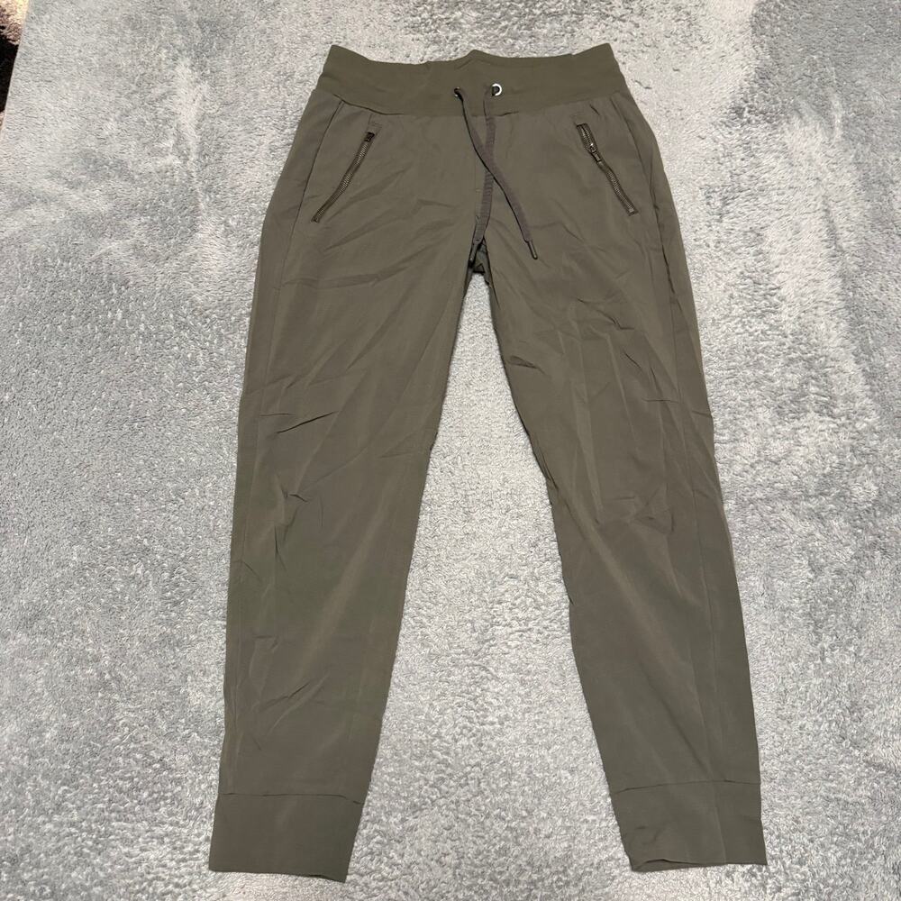 Athleta Trekkie North Jogger Pants Women 6 Green Hiking Travel Activewear 405726